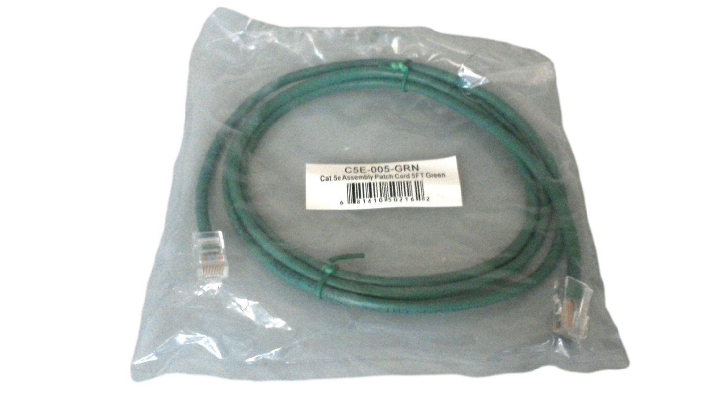 New Cat5E 5ft Patch Cable C5E-005-GRN