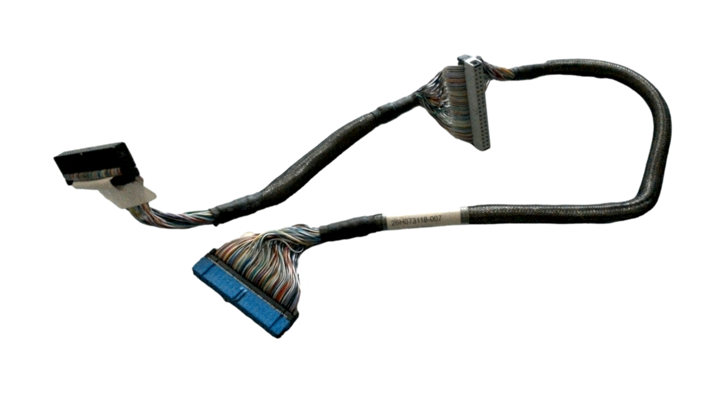 Chenbro 26H073118-007 IDE Hard Disk Drive Cable ATA Female 40-Pin 80cm
