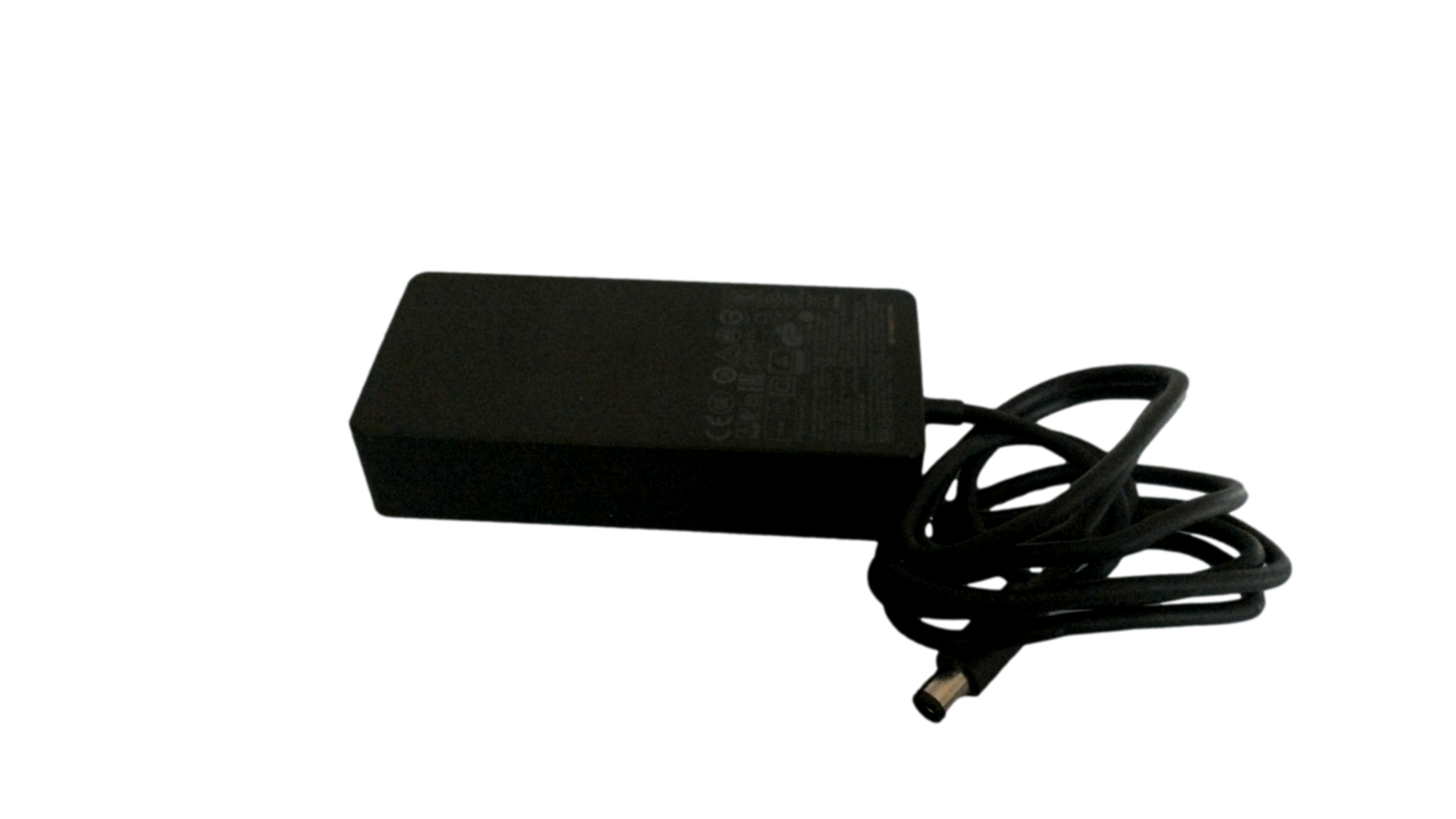 Microsoft Surface Charger 1749 15V 6A 90W