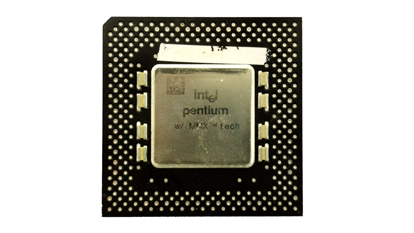 Intel Pentium MMX Desktop 1 Core Core 200MHz TCP-Mobile Desktop Processor SL26Q