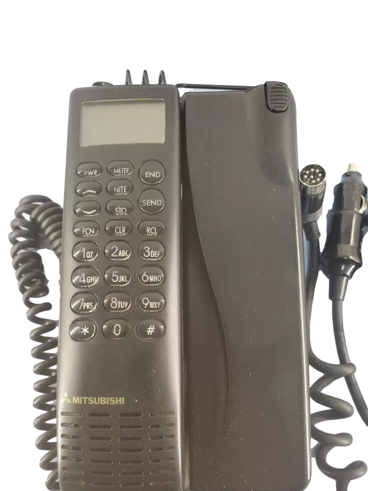 Mitsubishi Portable Cellular Phone Model 800